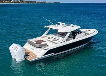 Tiara 43 LS (2023)